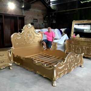 Kamar Set Ukir Jepara Gold Mewah